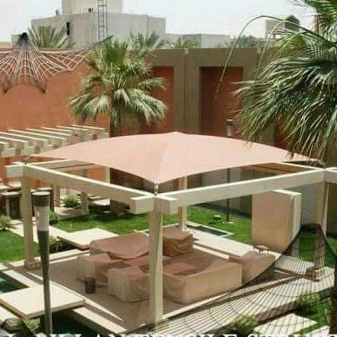   مظلات  متنوعة 